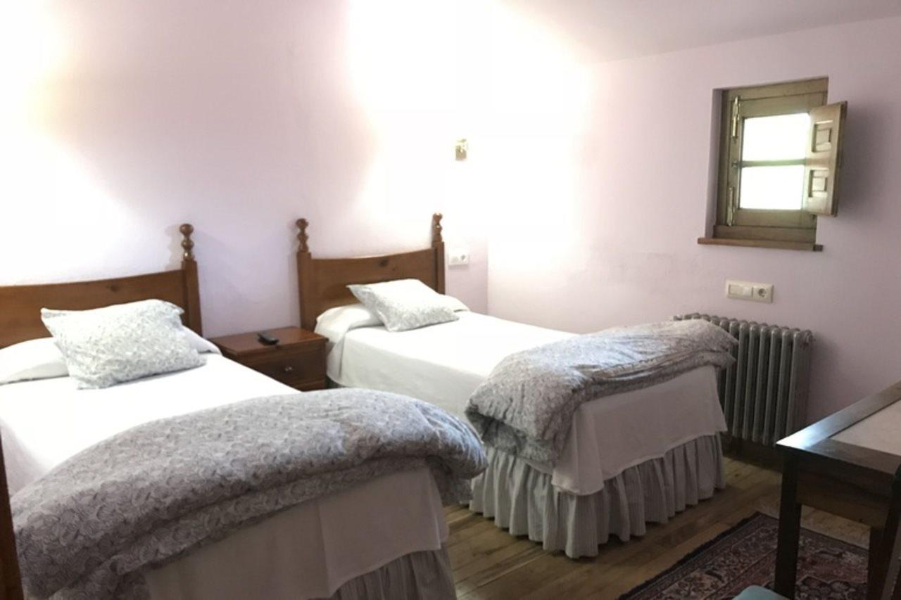Hotel Rural La Balconada โอเบียโด ภายนอก รูปภาพ
